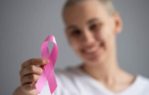 سرطان پستان در کمین دختران جوان